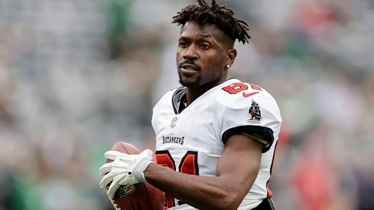 Laporan: Polisi Incar Penangkapan Eks-NFL WR Brown