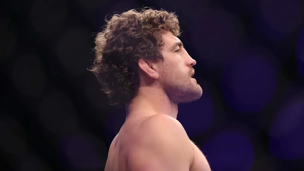 Veteran UFC Ben Askren 'dalam ketidakpastian' dan berjuang untuk hidup di rumah sakit; istri berikan kabar terbaru